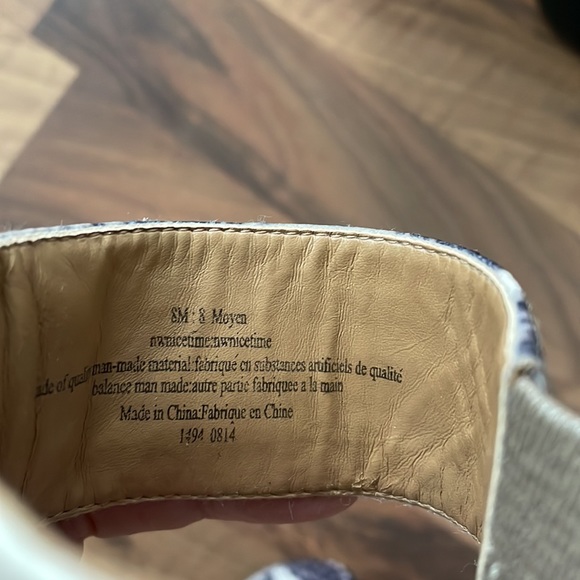 NWOT NINE WEST snakeskin wedges, size 8 womens - Picture 5 of 5